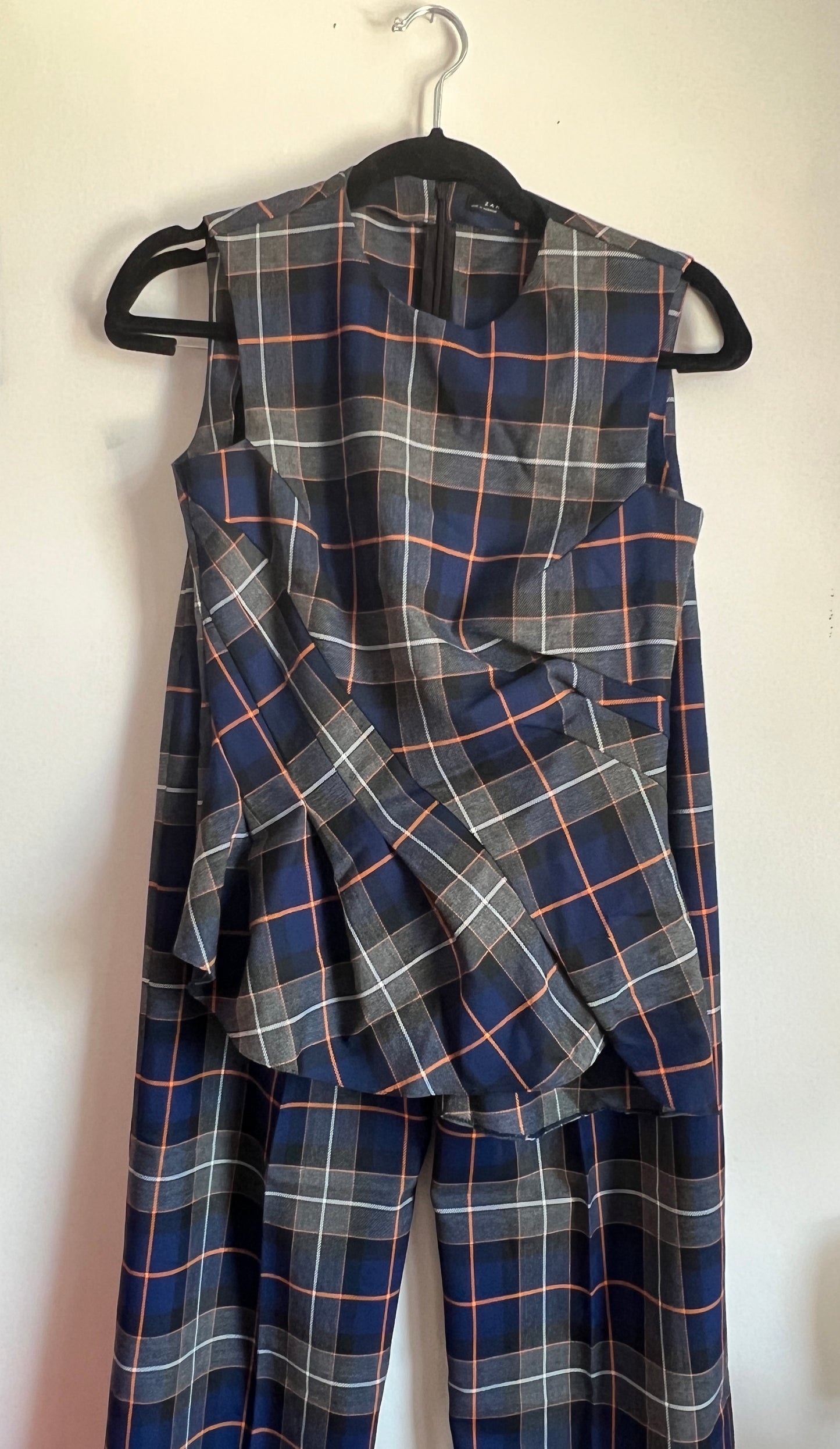 Asymmetrical Plaid Set